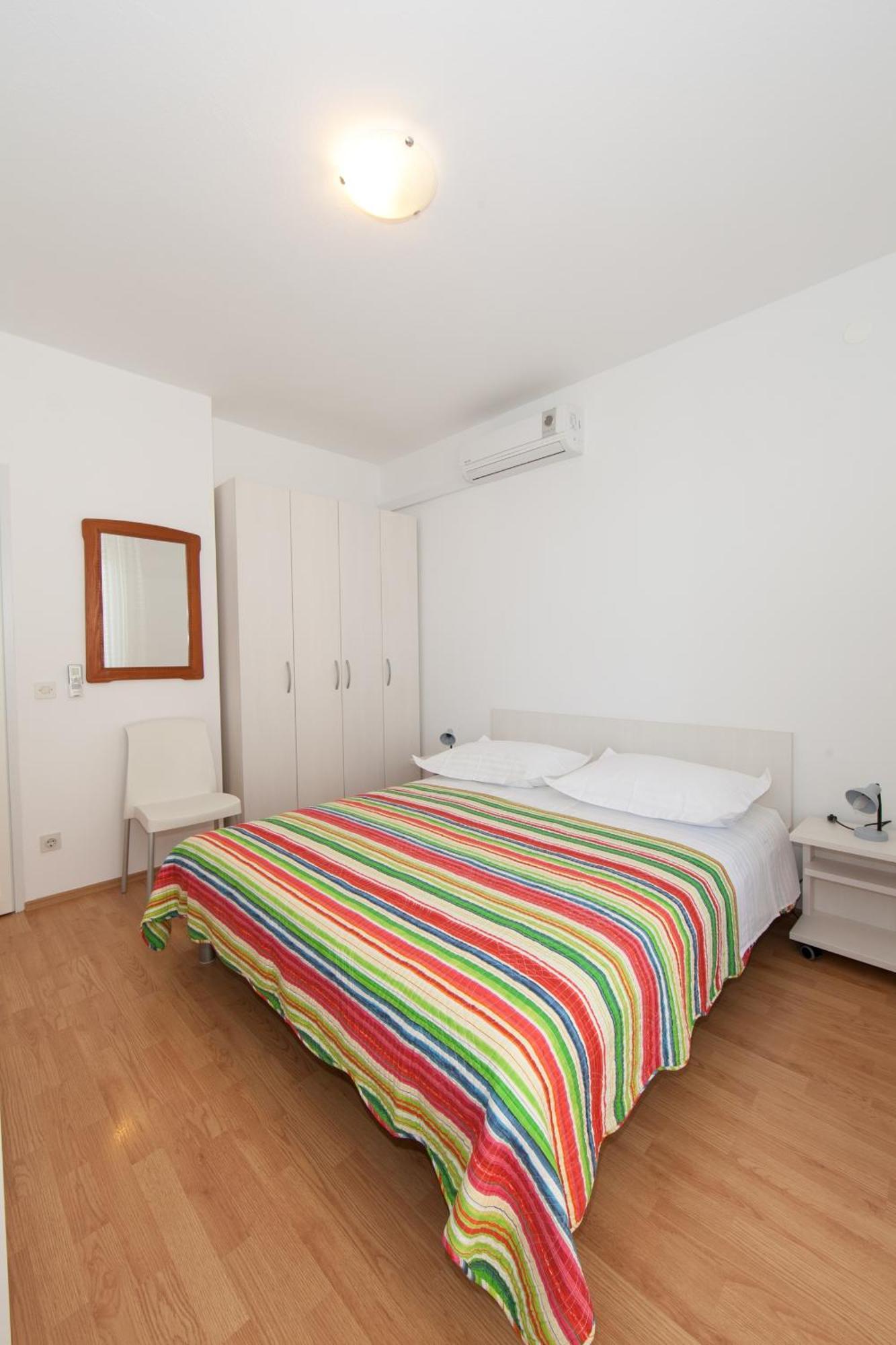 By The Sea Brela, Makarska - 19205 Apartman